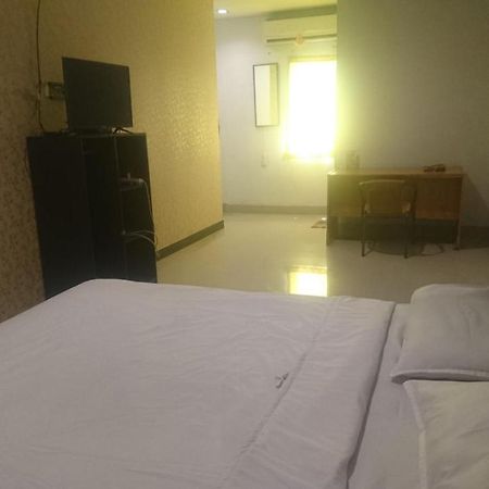 Hotel SZ Nine One Medan Exterior foto