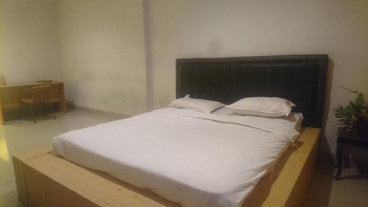 Hotel SZ Nine One Medan Exterior foto